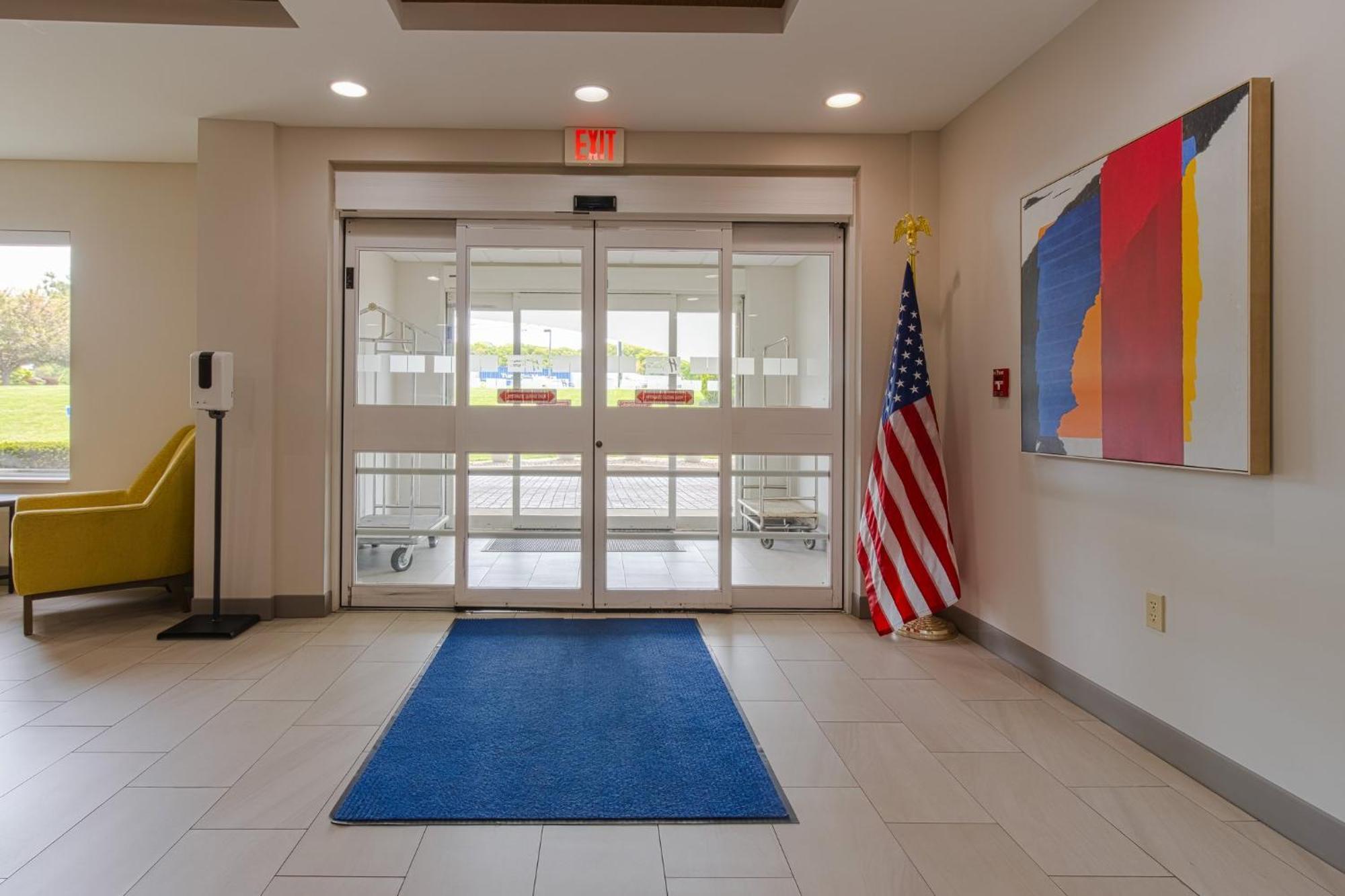 Holiday Inn Express Hartford-Newington By Ihg Exterior foto