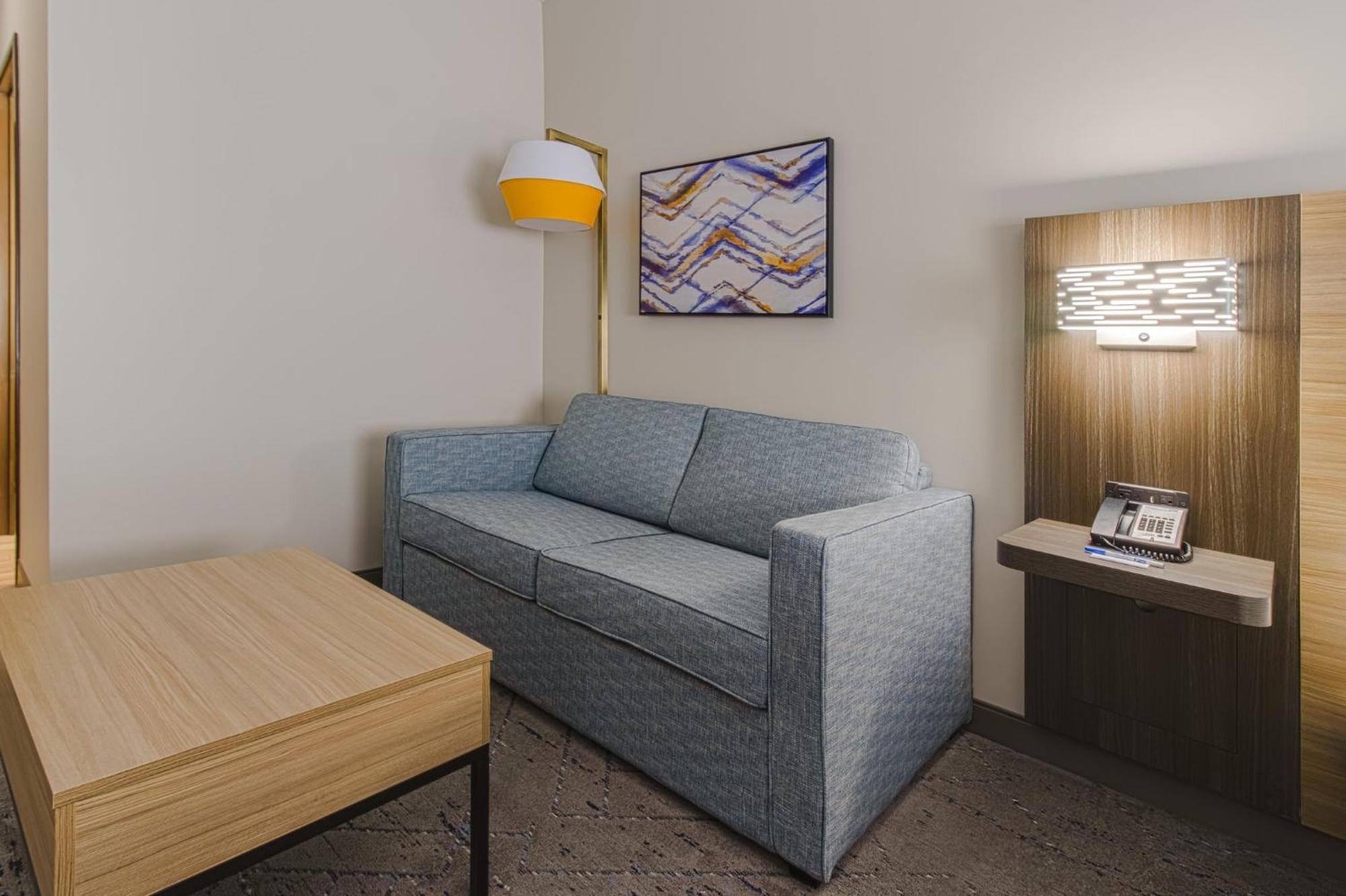 Holiday Inn Express Hartford-Newington By Ihg Exterior foto