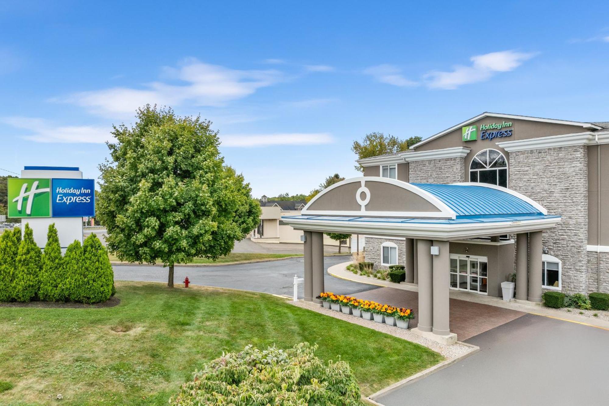 Holiday Inn Express Hartford-Newington By Ihg Exterior foto